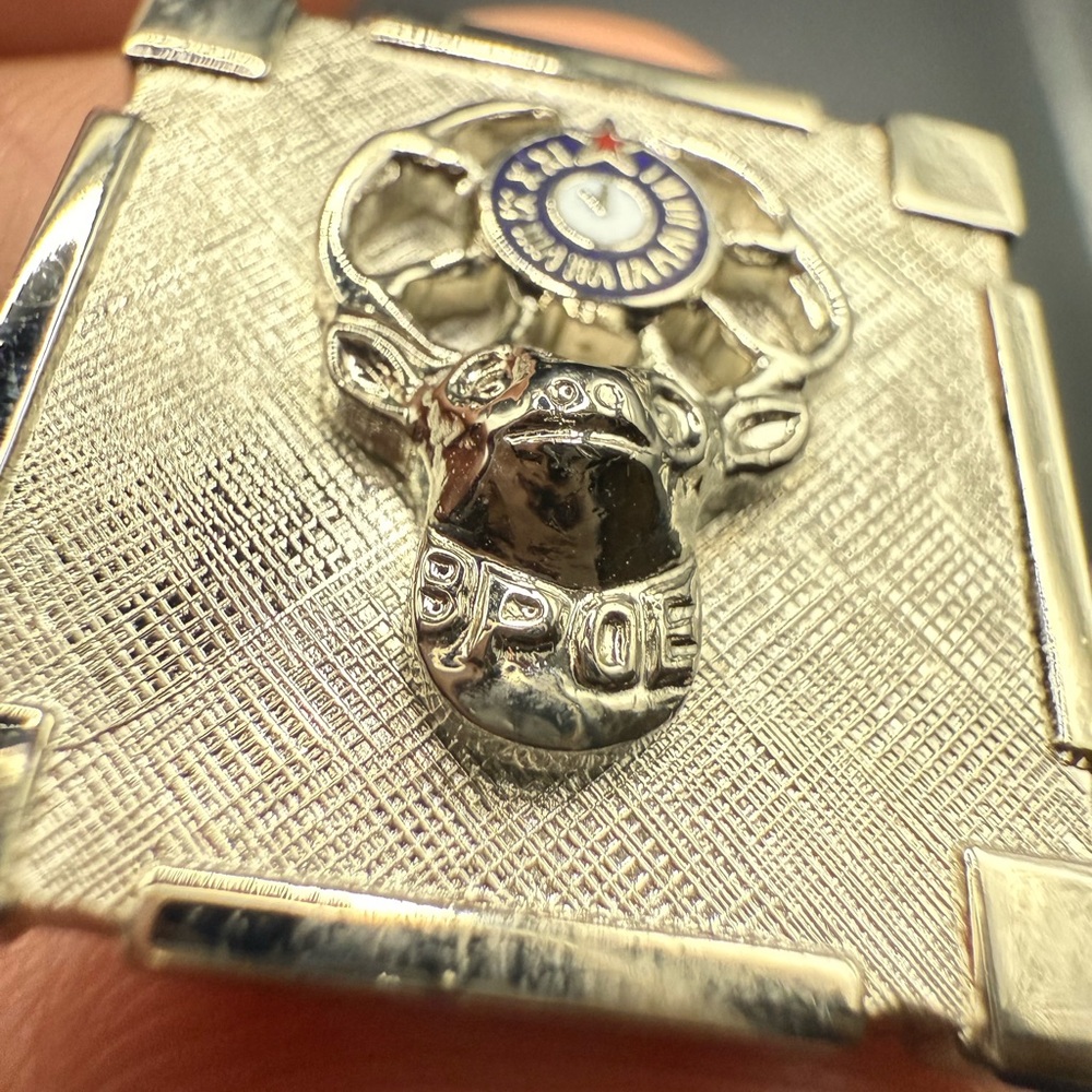 Rare Find - Elks Lodge Benevolent Protective Elk Cuff Links Silver Tone - Picture 2 of 4